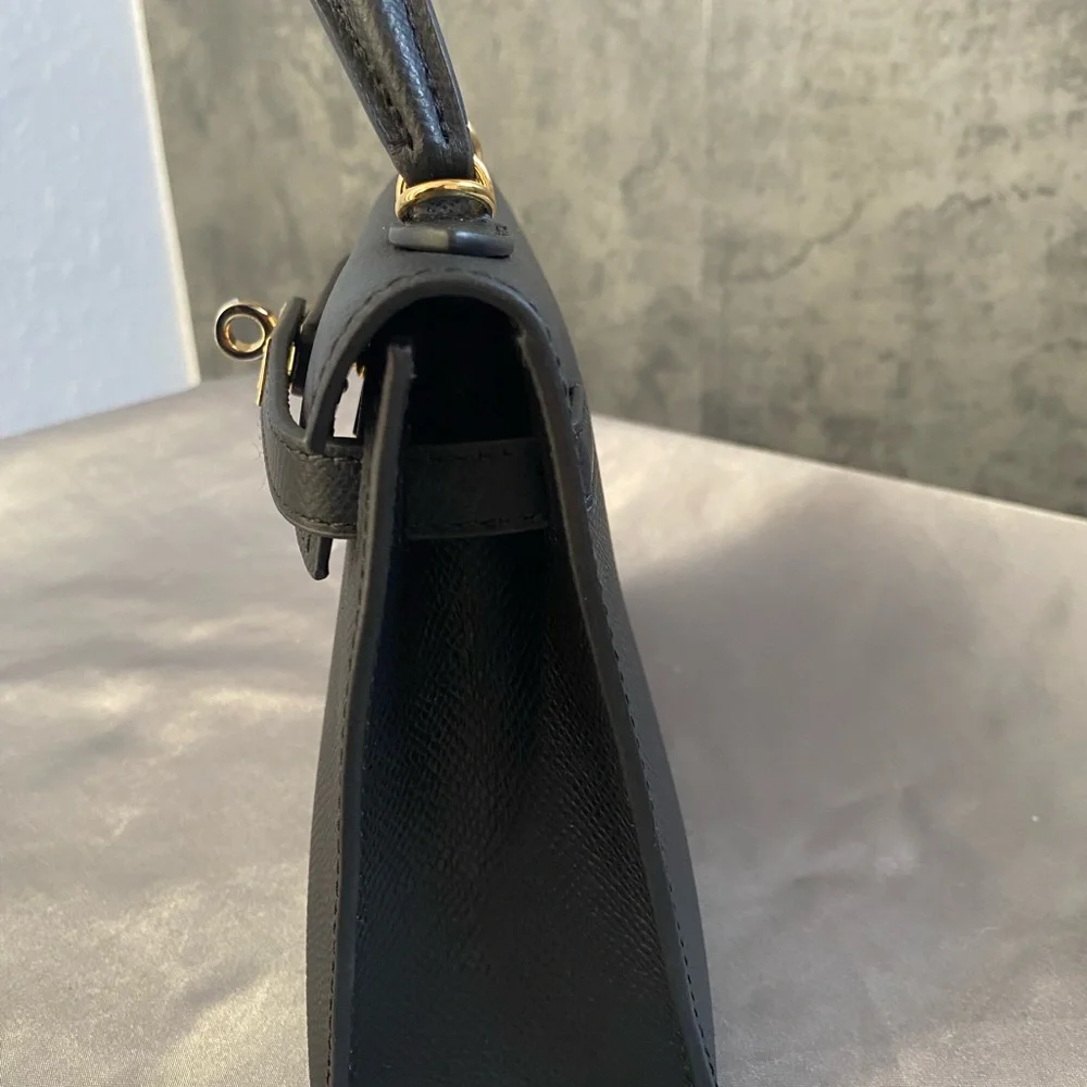Hermès Mini Kelly (20cm) in black Epsom leather - Picture 15 of 16